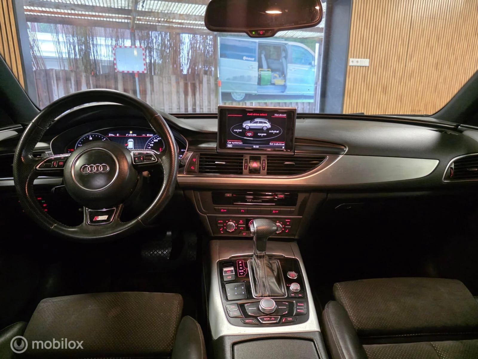 Hoofdafbeelding Audi A6