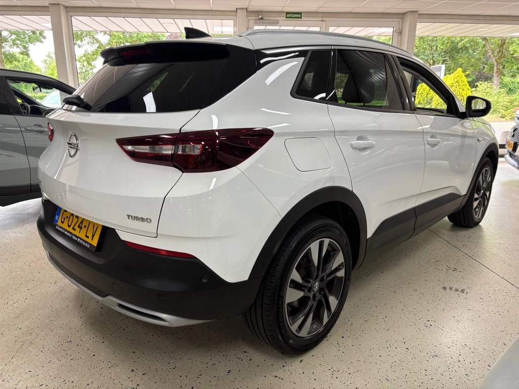 Hoofdafbeelding Opel Grandland X