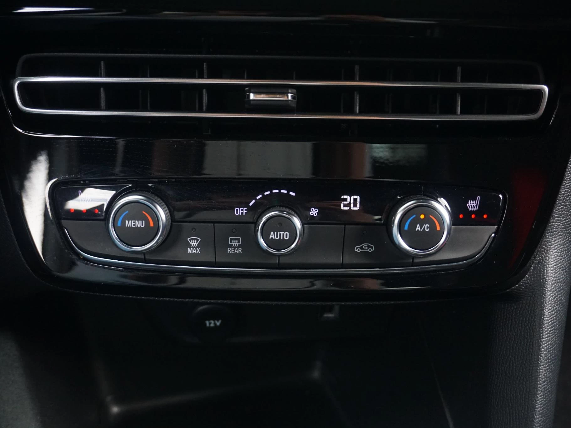Hoofdafbeelding Opel Mokka-e