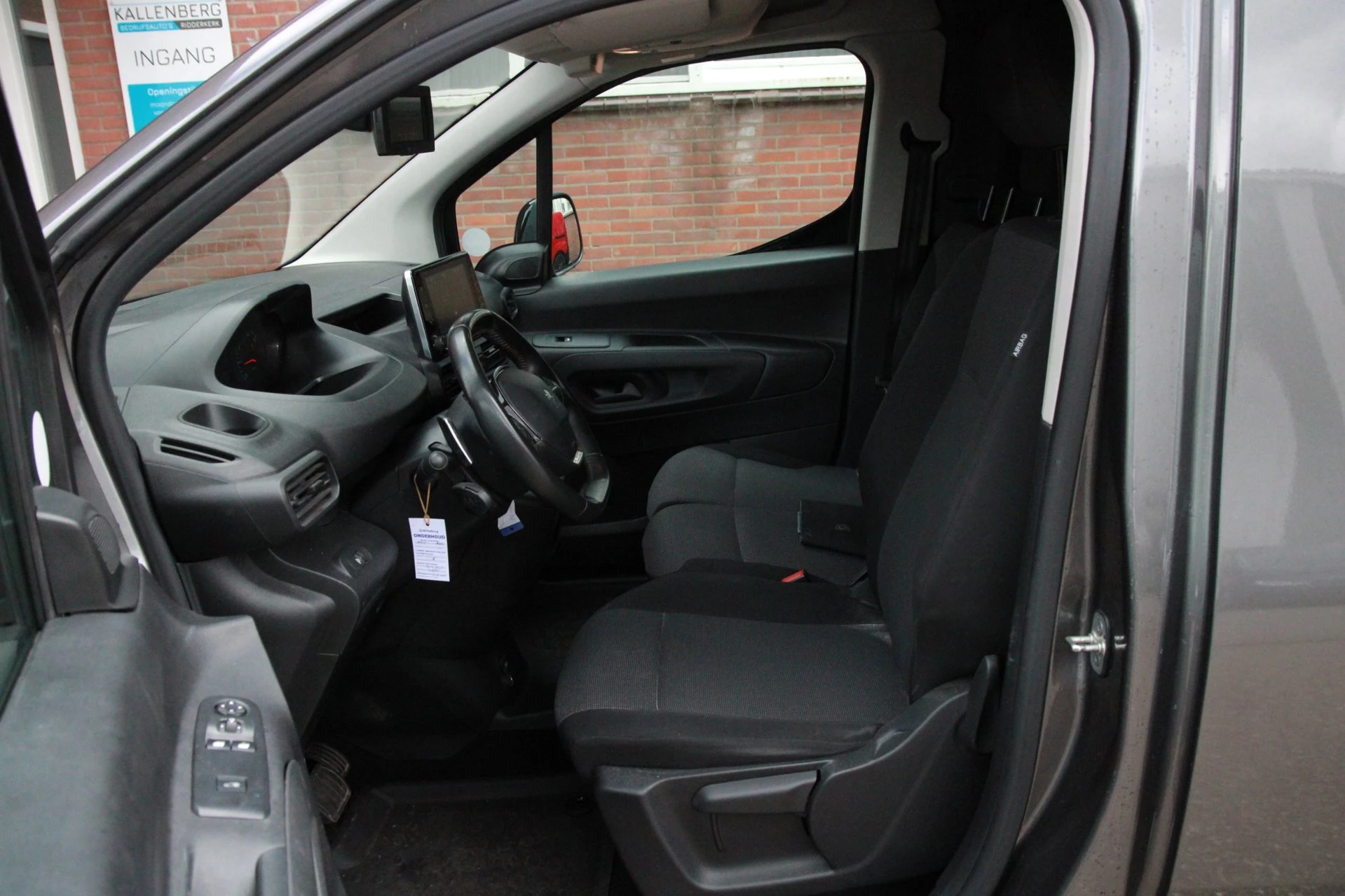 Hoofdafbeelding Peugeot Partner