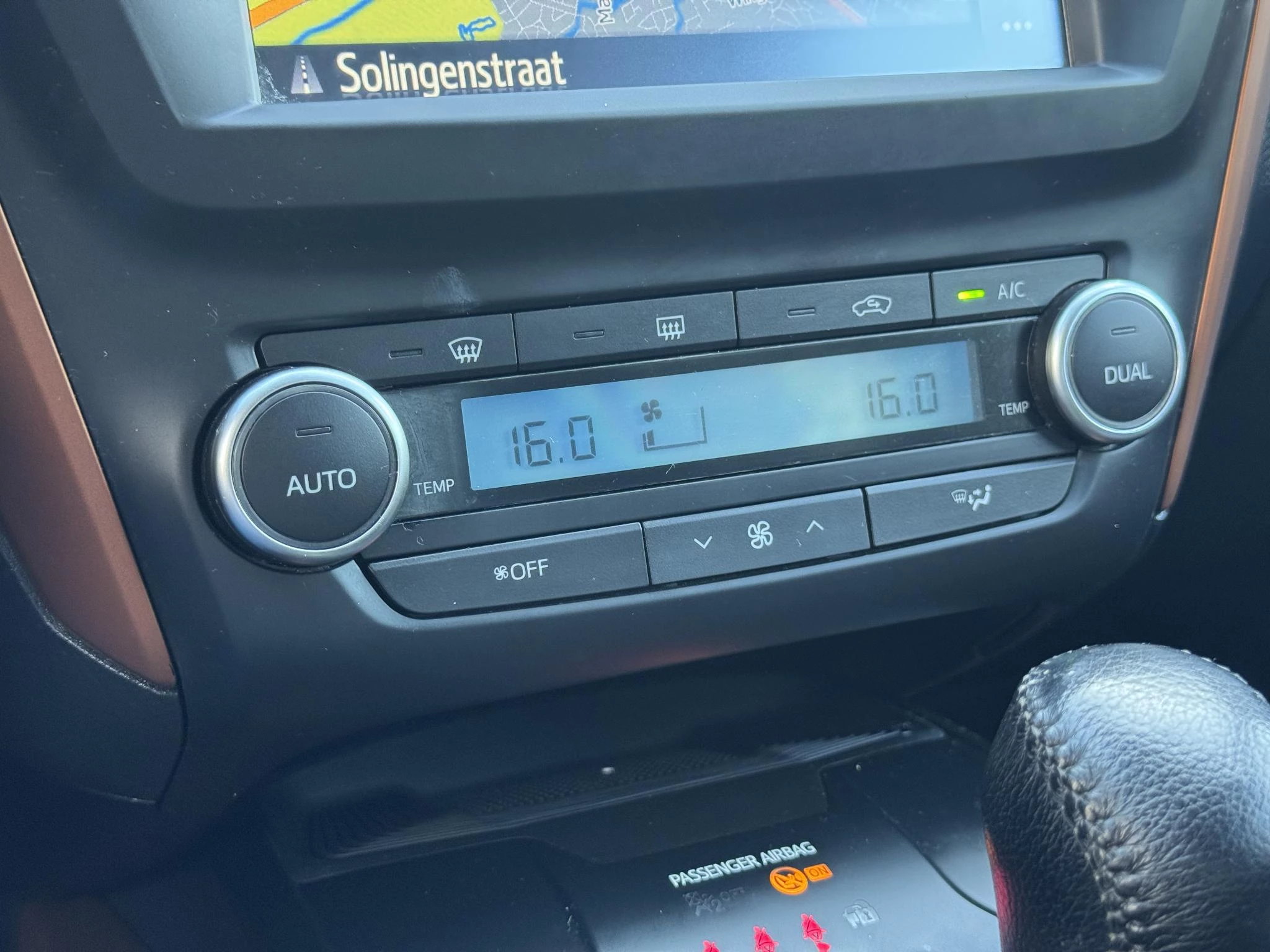 Hoofdafbeelding Toyota Avensis