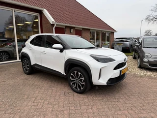 Hoofdafbeelding Toyota Yaris Toyota Yaris 1.5 HYBRID FIRST EDITION AUTOMAAT!