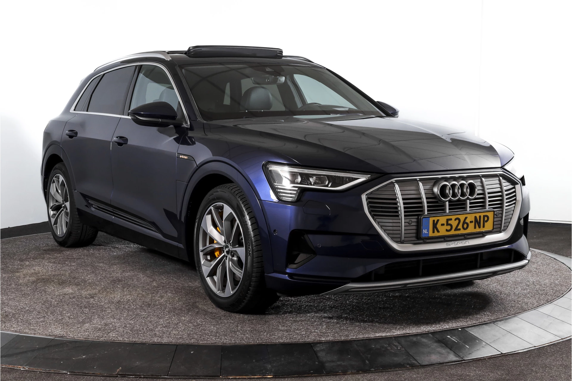 Hoofdafbeelding Audi e-tron