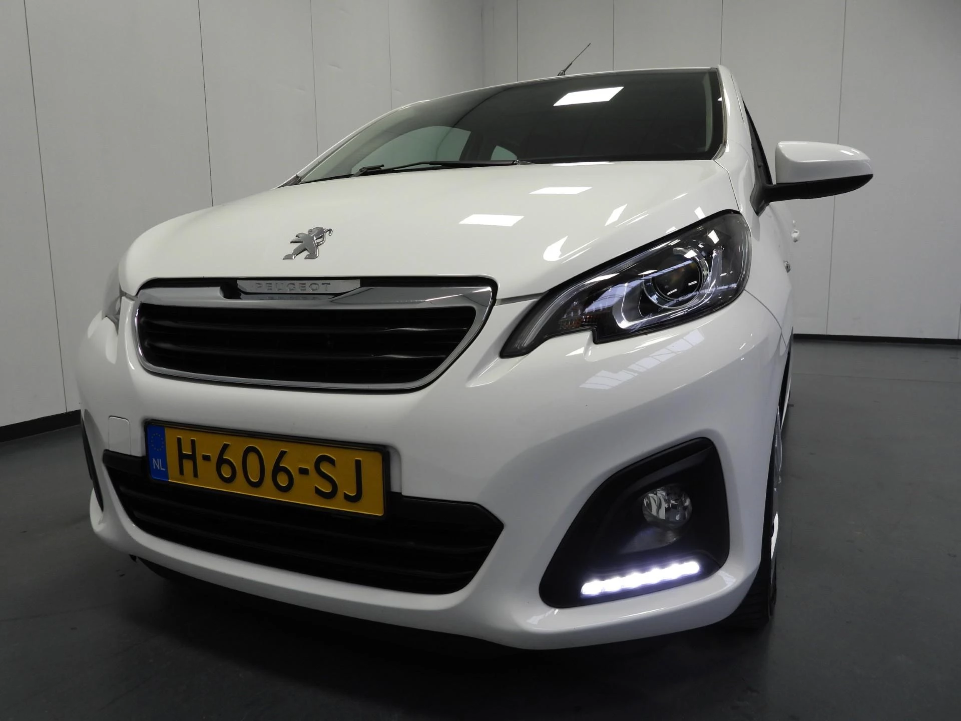 Hoofdafbeelding Peugeot 108