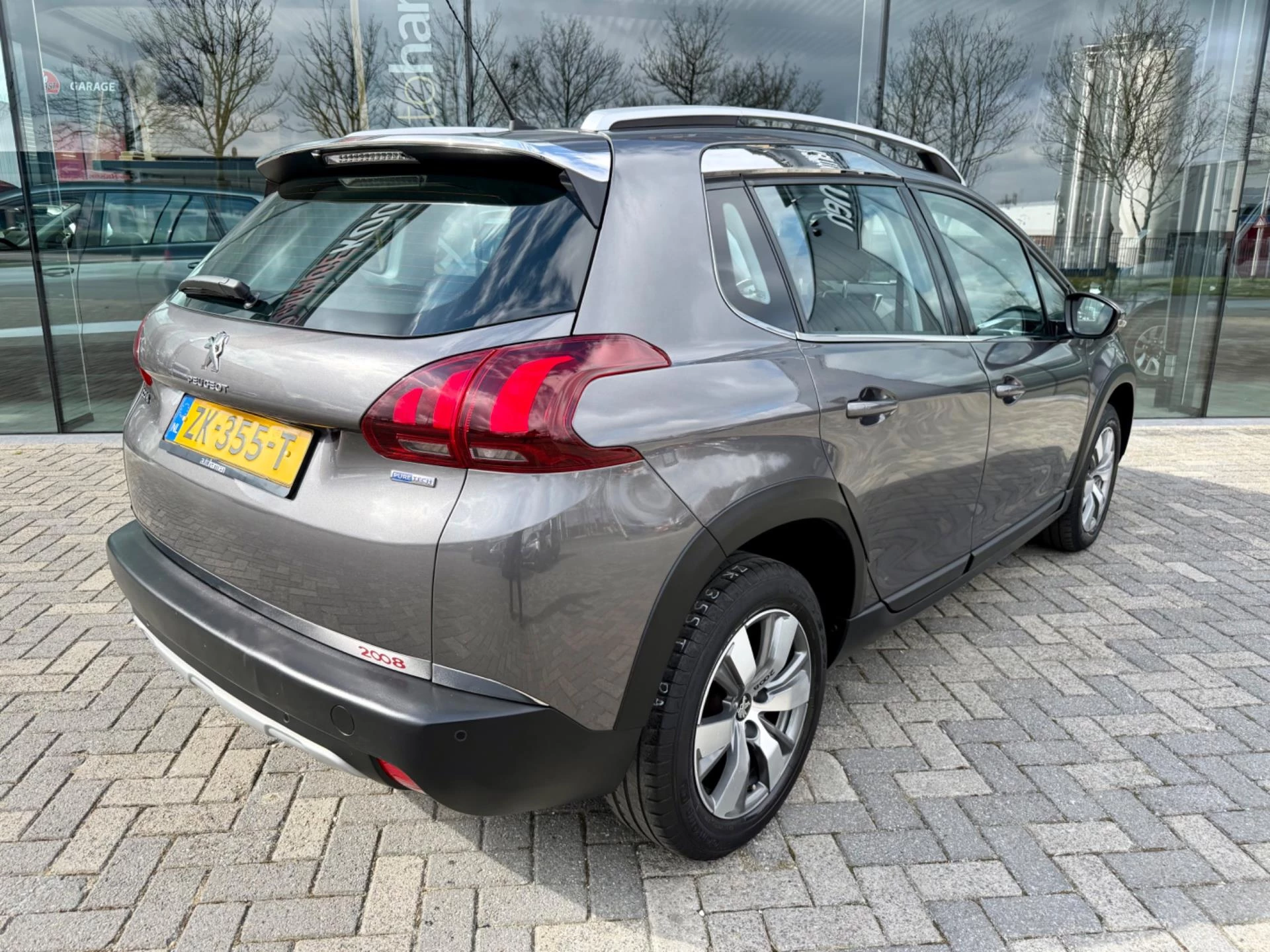 Hoofdafbeelding Peugeot 2008