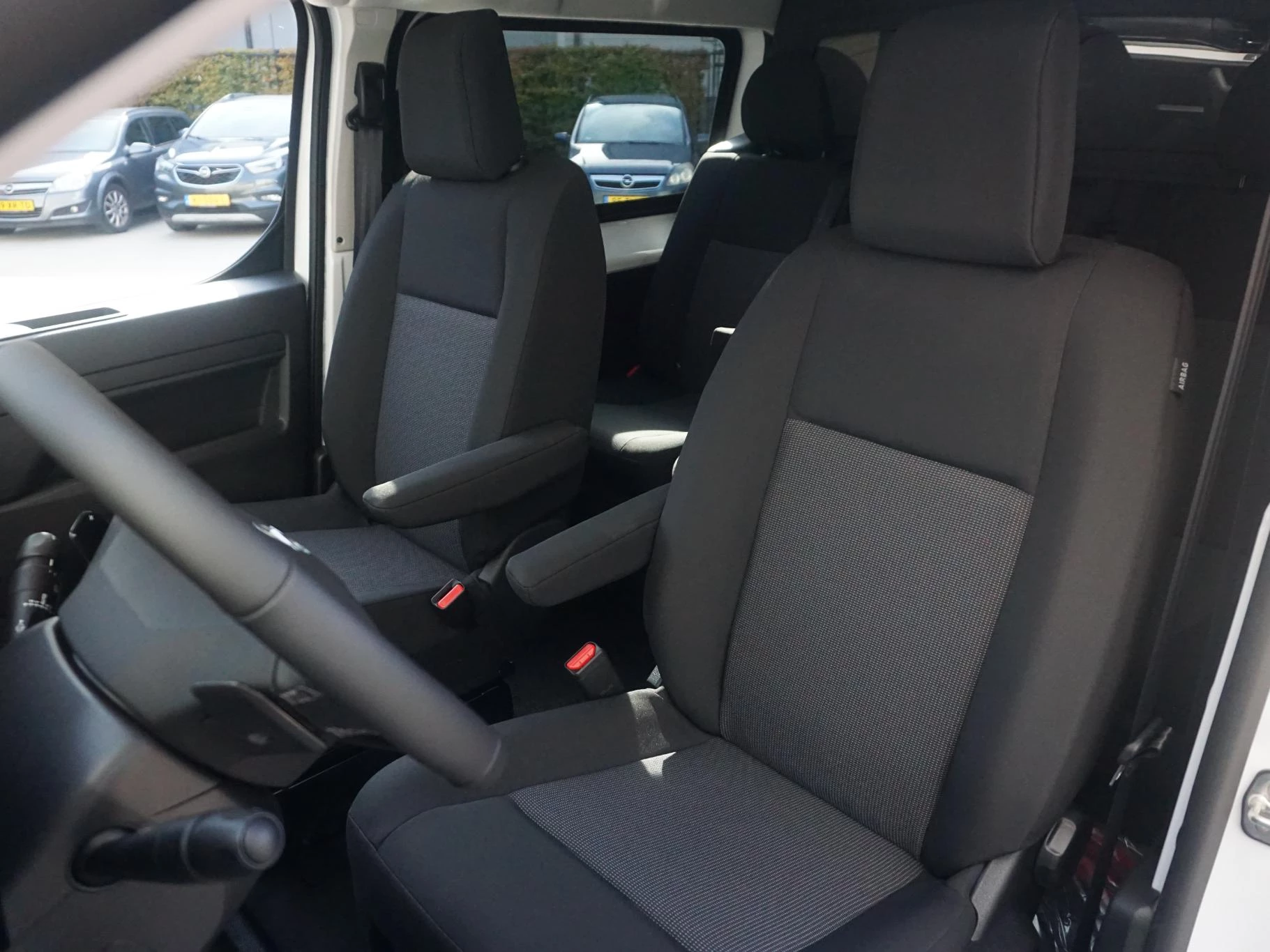 Hoofdafbeelding Opel Vivaro-e