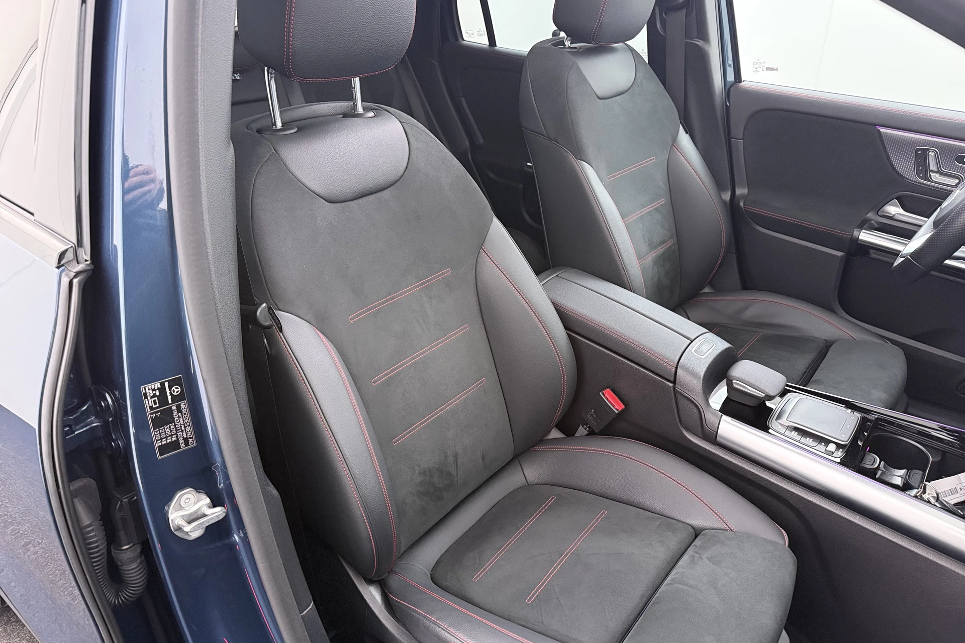 Hoofdafbeelding Mercedes-Benz EQA