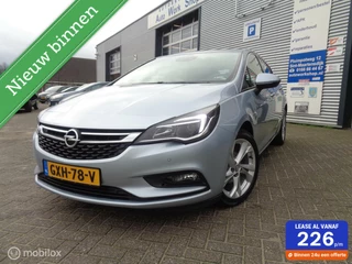 Hoofdafbeelding Opel Astra Opel Astra 1.0 Innovation/Ecc/Airco/PDC/Carplay/17''LM/1st eig/Slechts 52000km