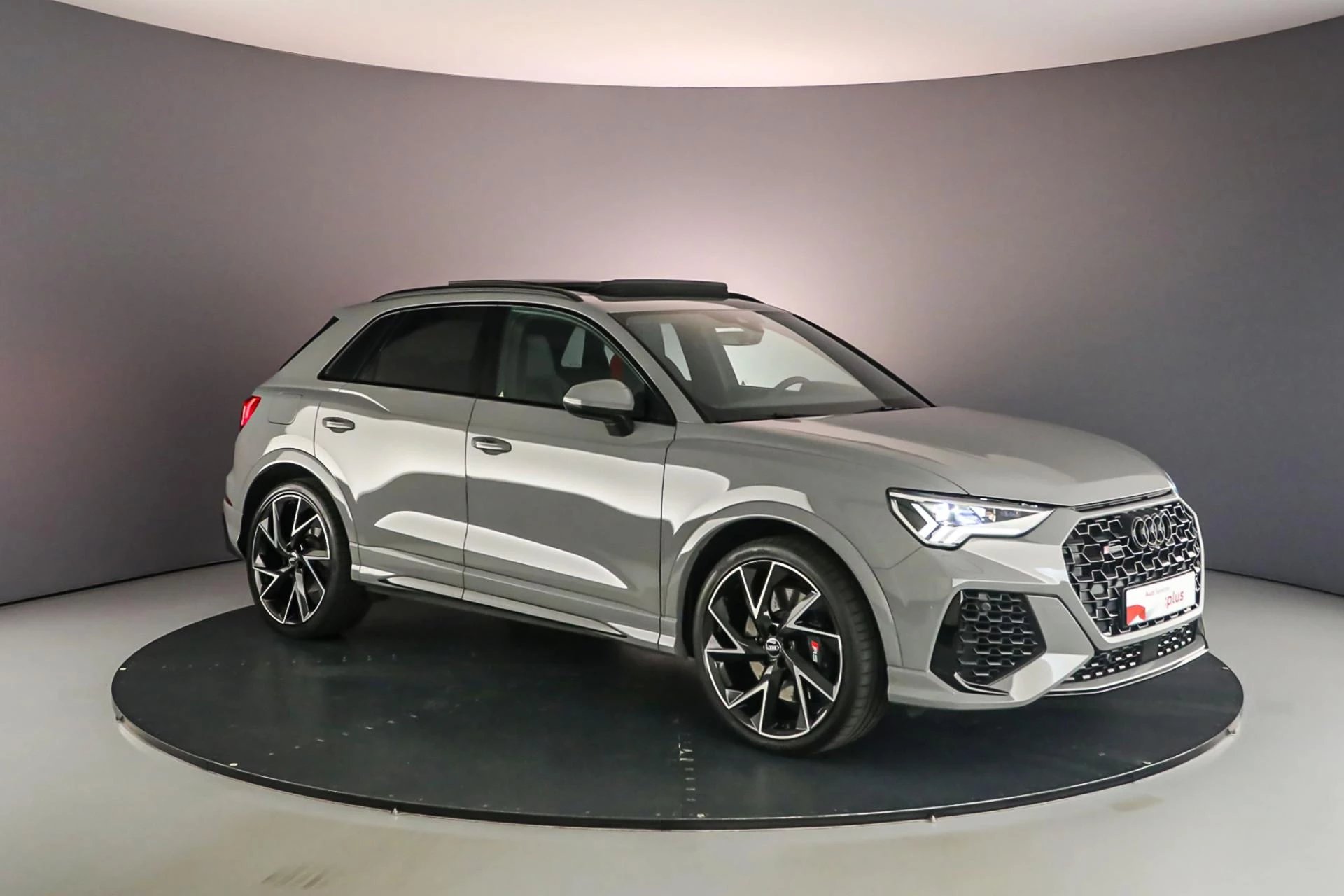 Hoofdafbeelding Audi RSQ3