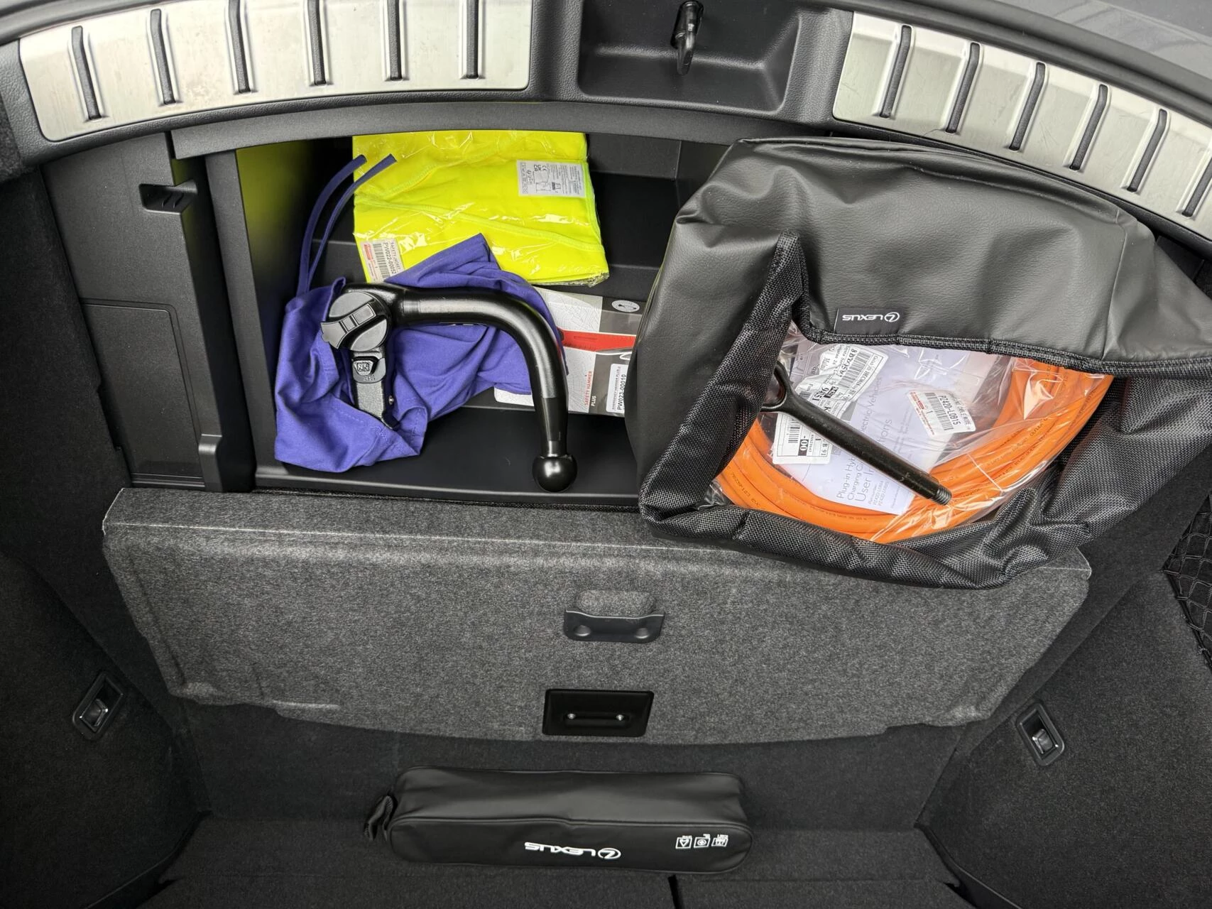 Hoofdafbeelding Lexus NX