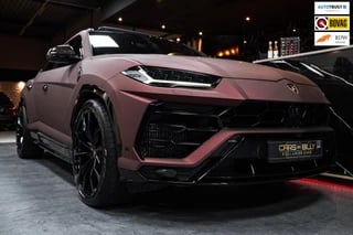 Lamborghini Urus 4.0 V8 |Ceramic|Leder|PANO|B&O|23INCH