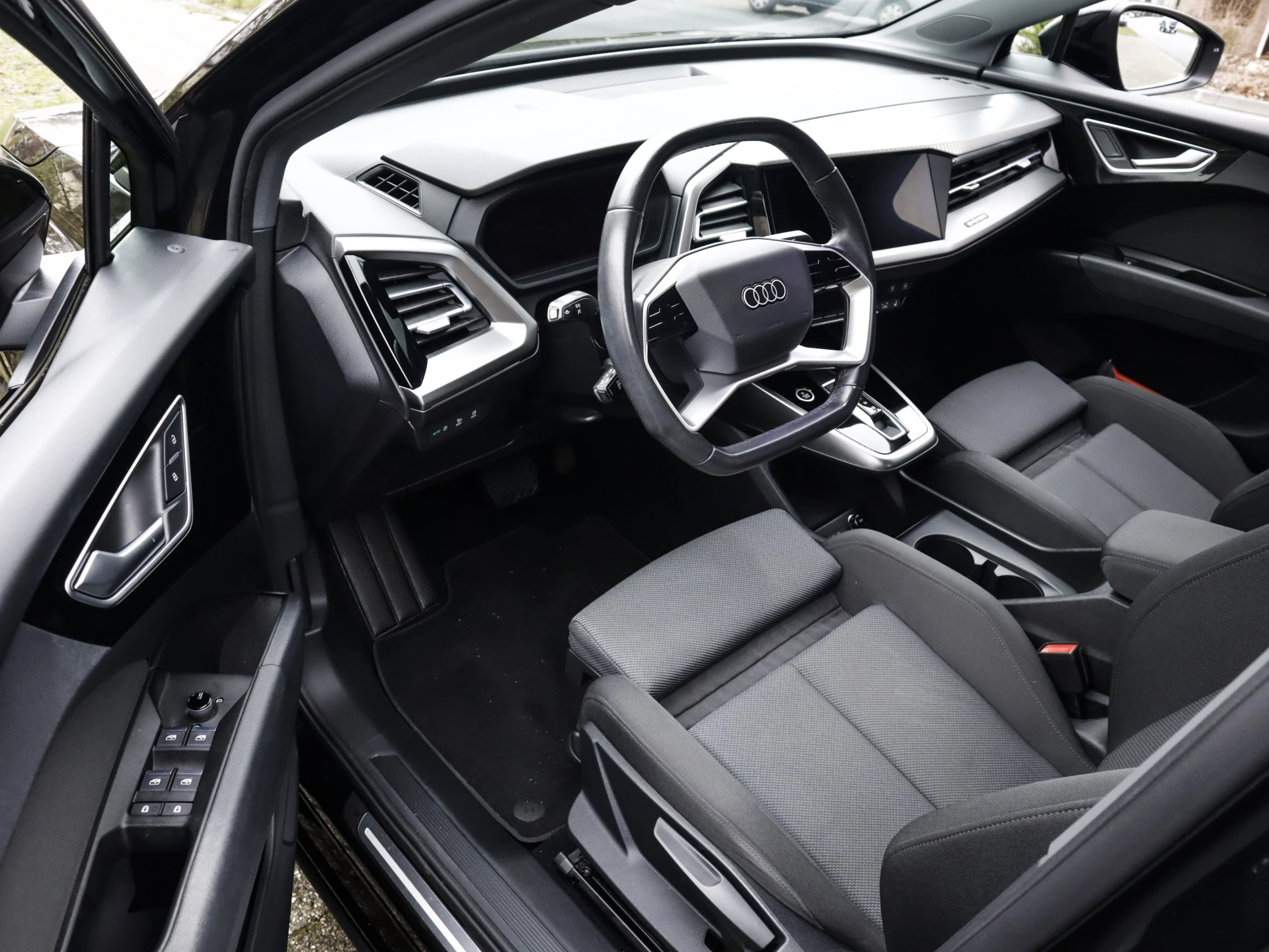 Hoofdafbeelding Audi Q4 Sportback e-tron