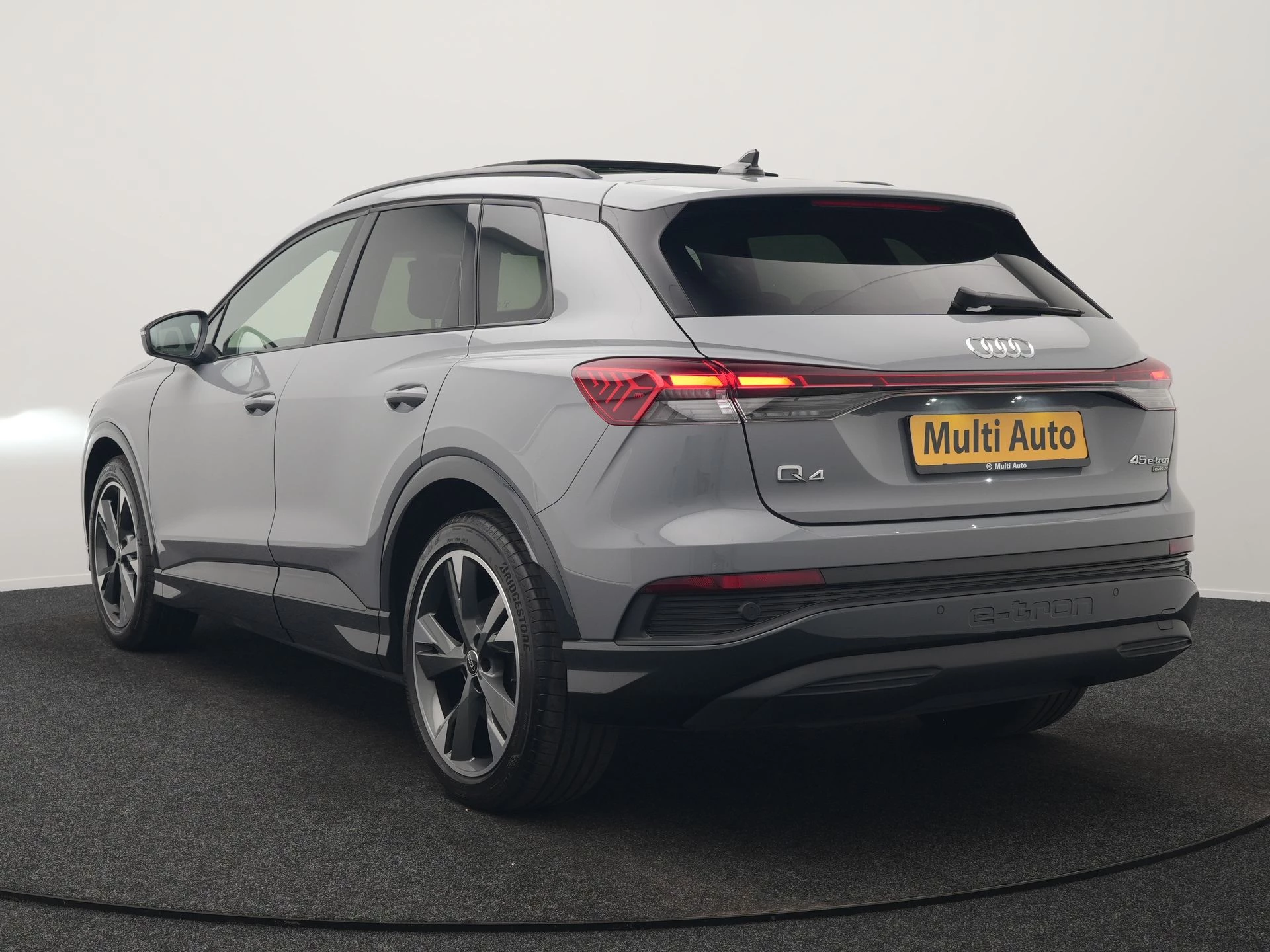 Hoofdafbeelding Audi Q4 e-tron