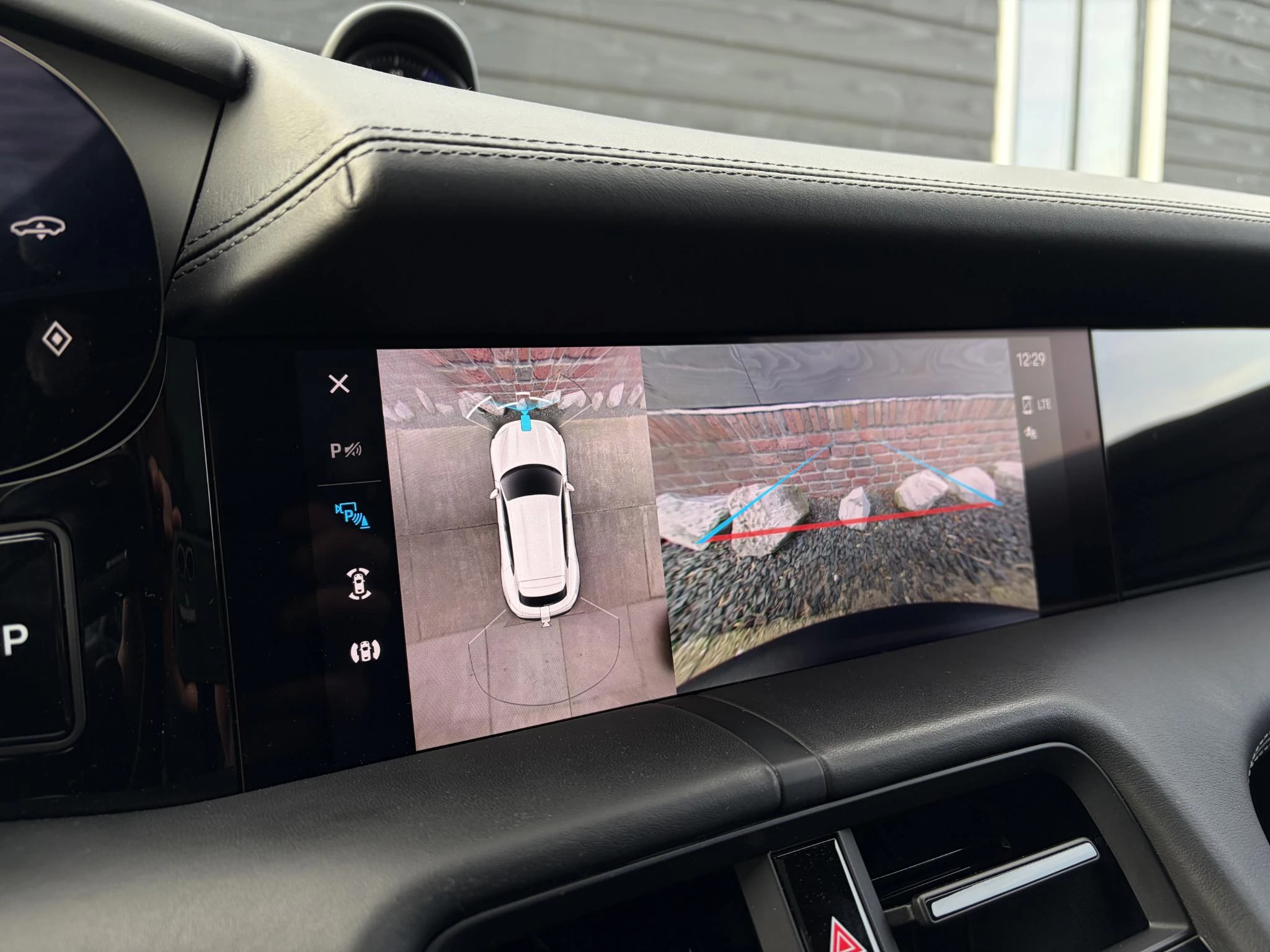 Hoofdafbeelding Porsche Taycan