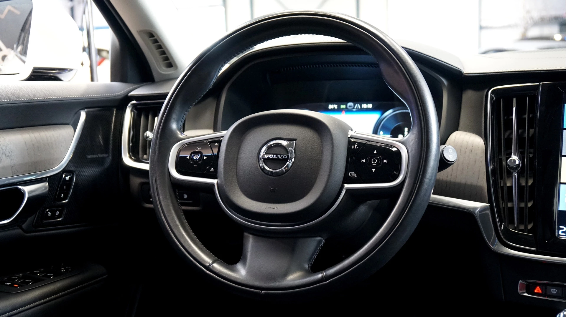 Hoofdafbeelding Volvo V90