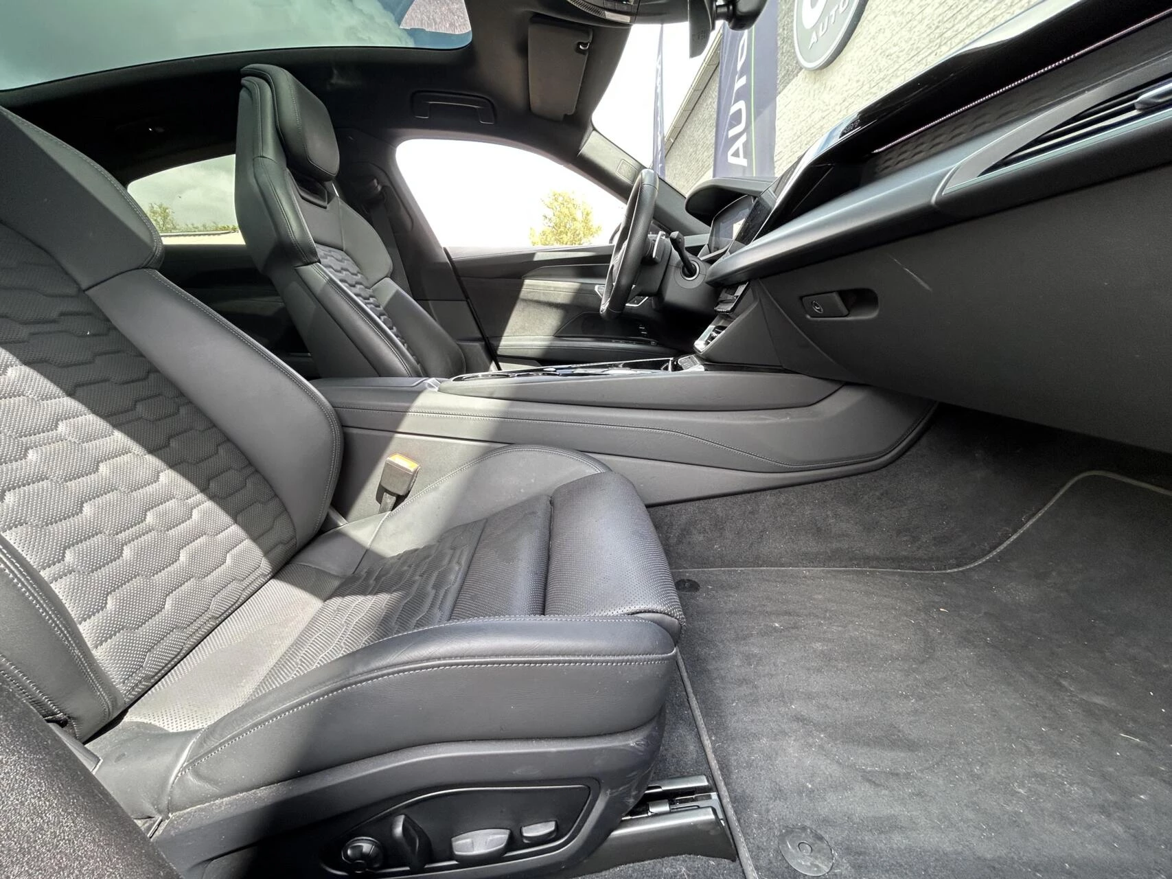 Hoofdafbeelding Audi e-tron GT