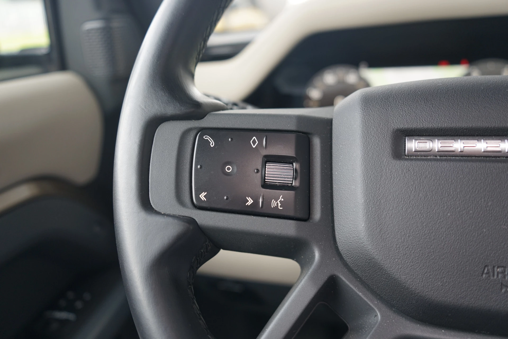 Hoofdafbeelding Land Rover Defender
