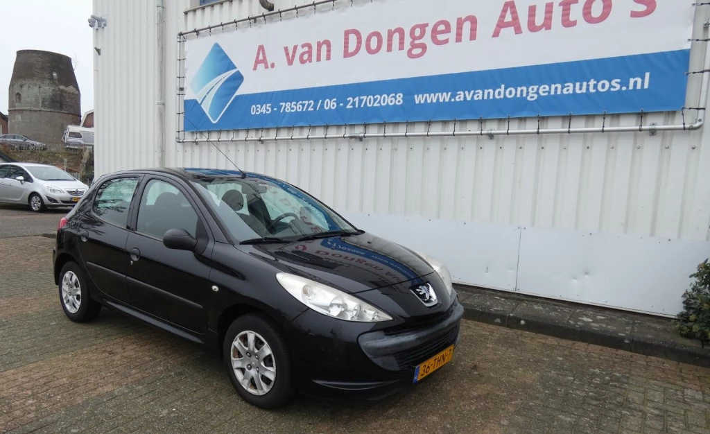 Hoofdafbeelding Peugeot 206