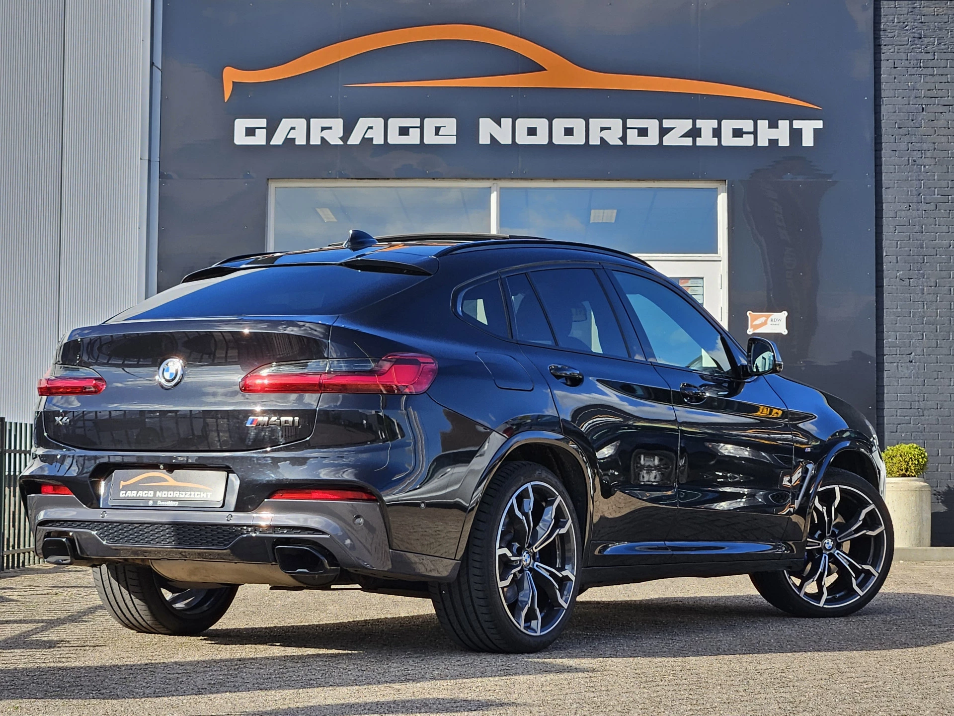 Hoofdafbeelding BMW X4