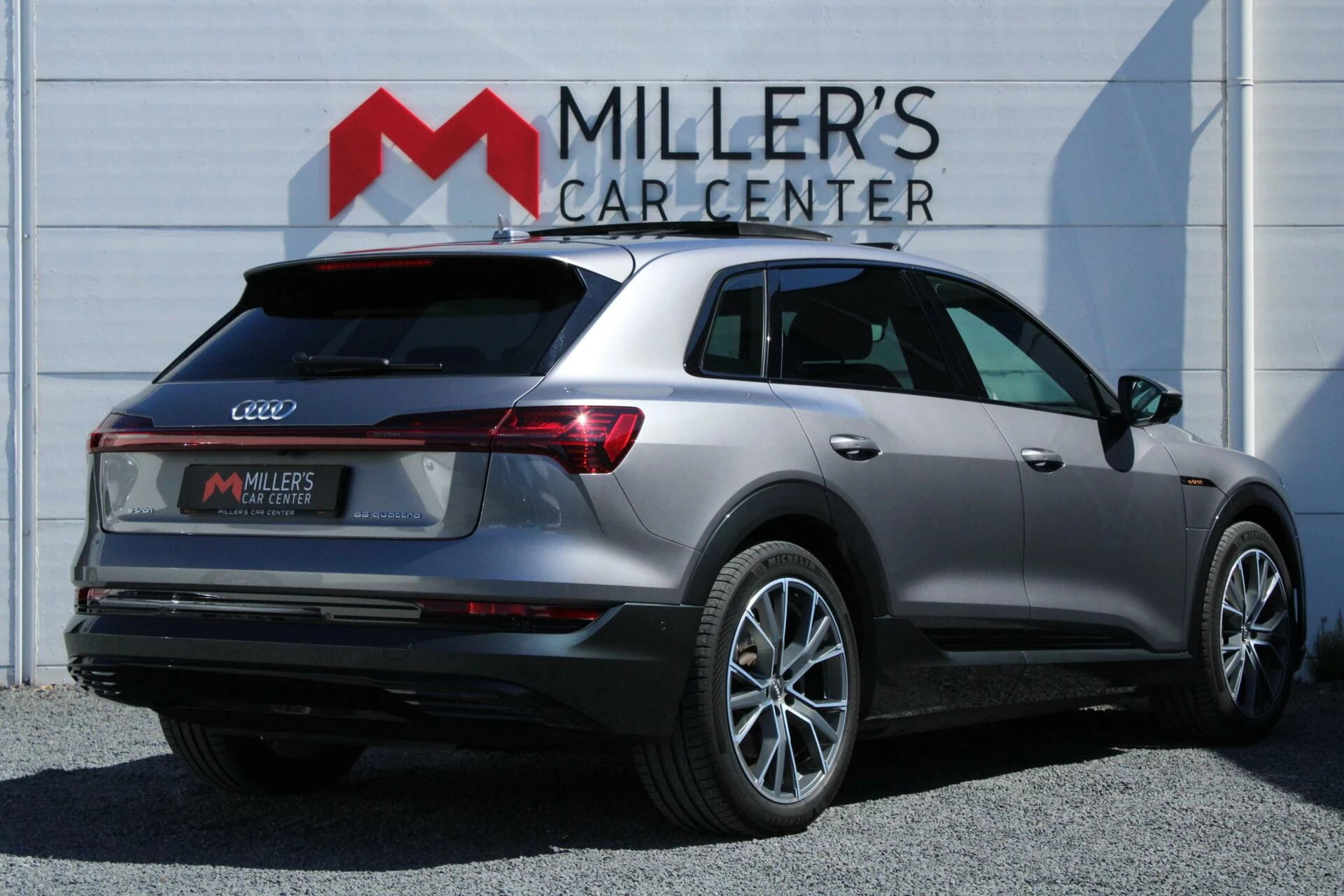 Hoofdafbeelding Audi e-tron