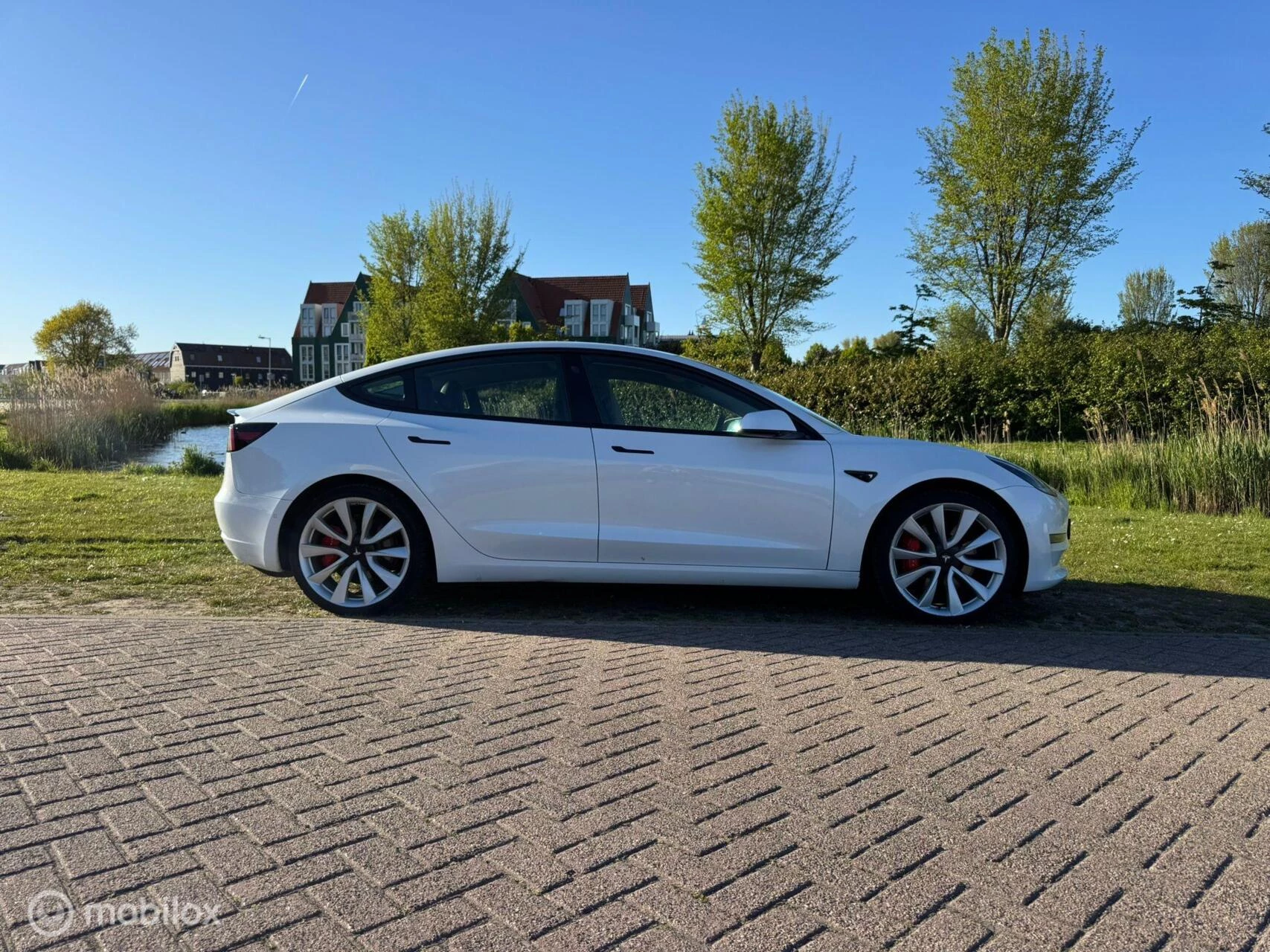 Hoofdafbeelding Tesla Model 3