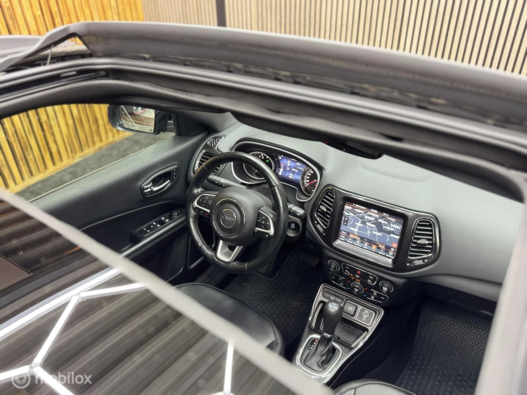 Hoofdafbeelding Jeep Compass