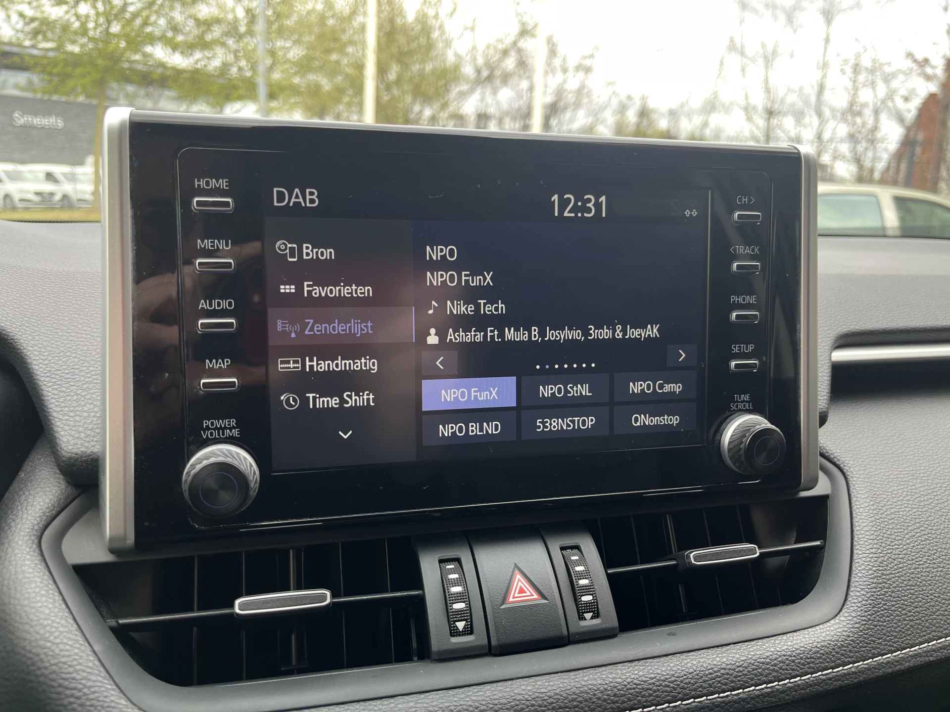 Hoofdafbeelding Toyota RAV4