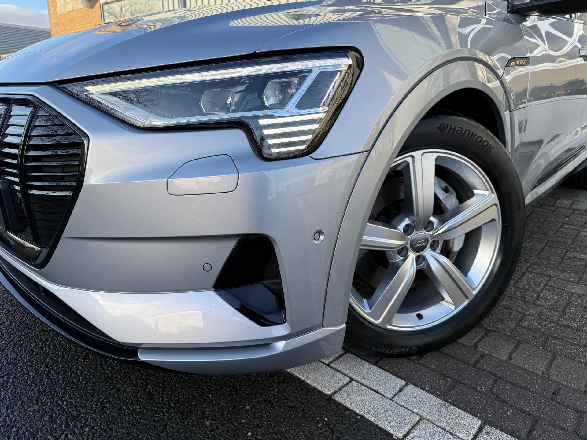 Hoofdafbeelding Audi e-tron