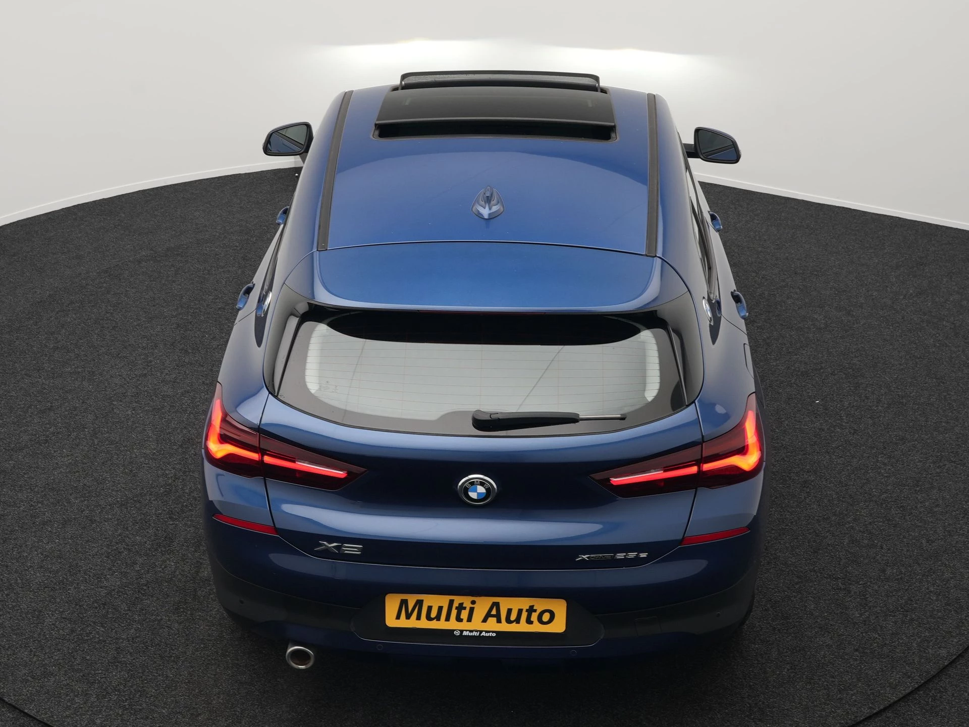Hoofdafbeelding BMW X2