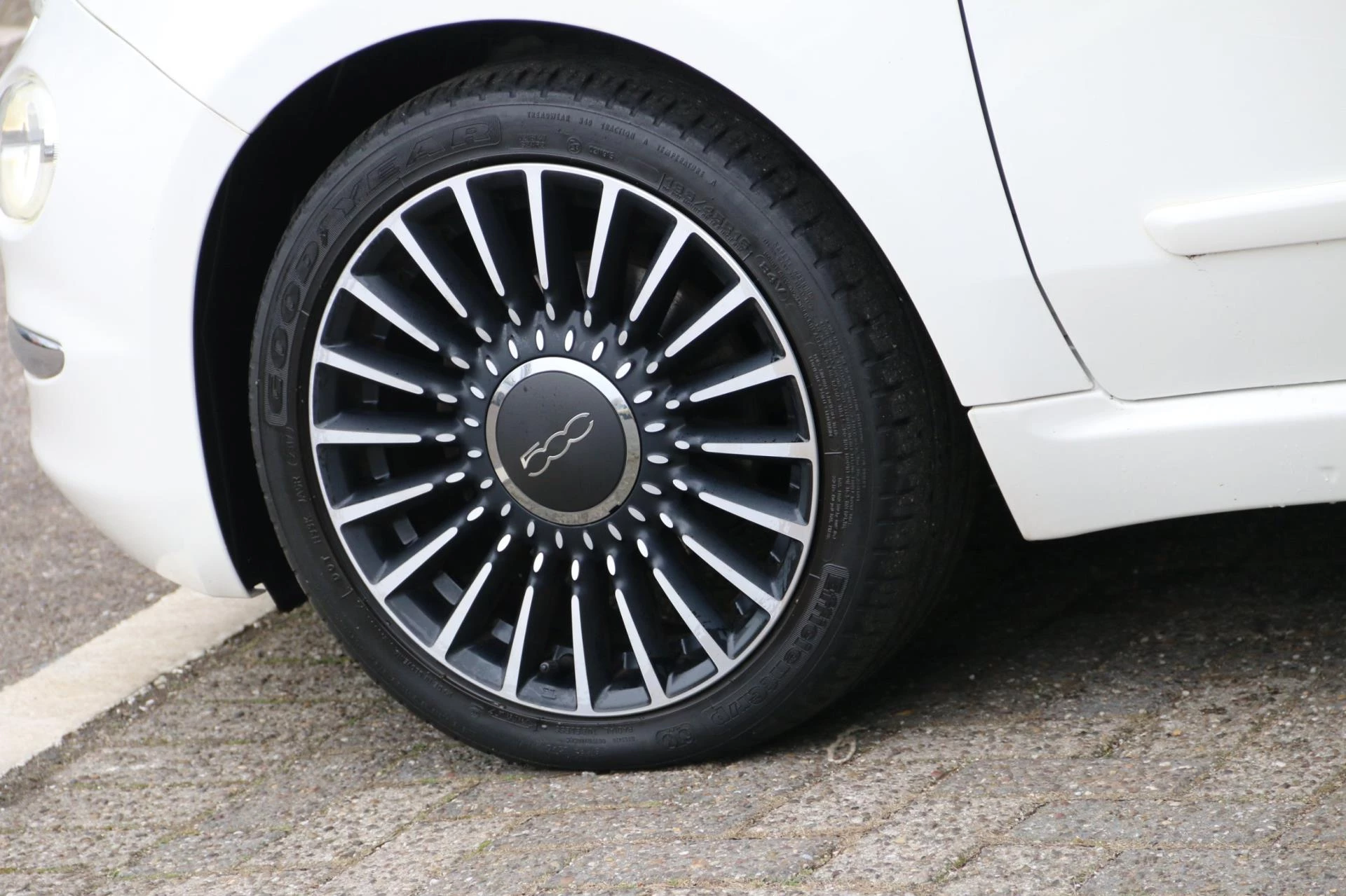 Hoofdafbeelding Fiat 500