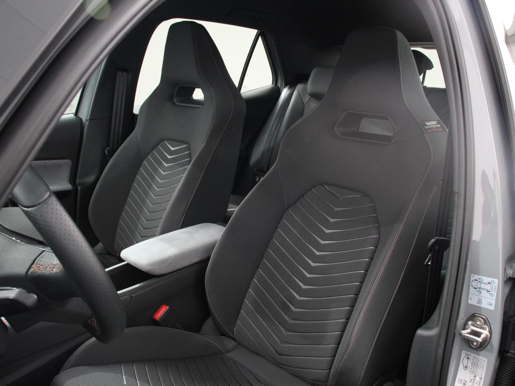 Hoofdafbeelding CUPRA Born