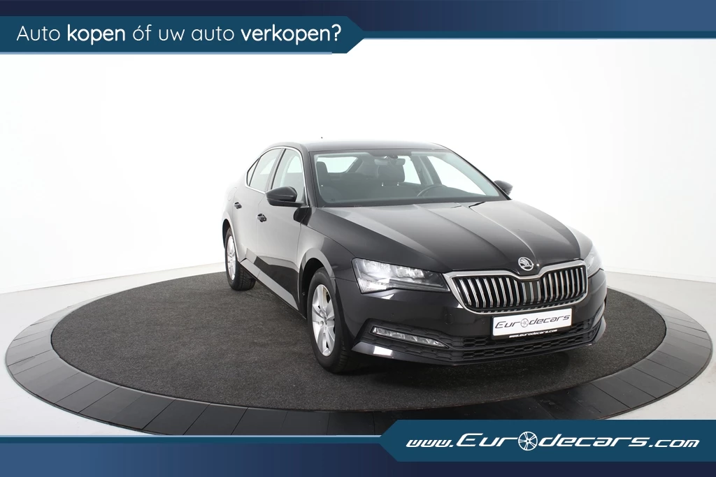 Hoofdafbeelding Škoda Superb