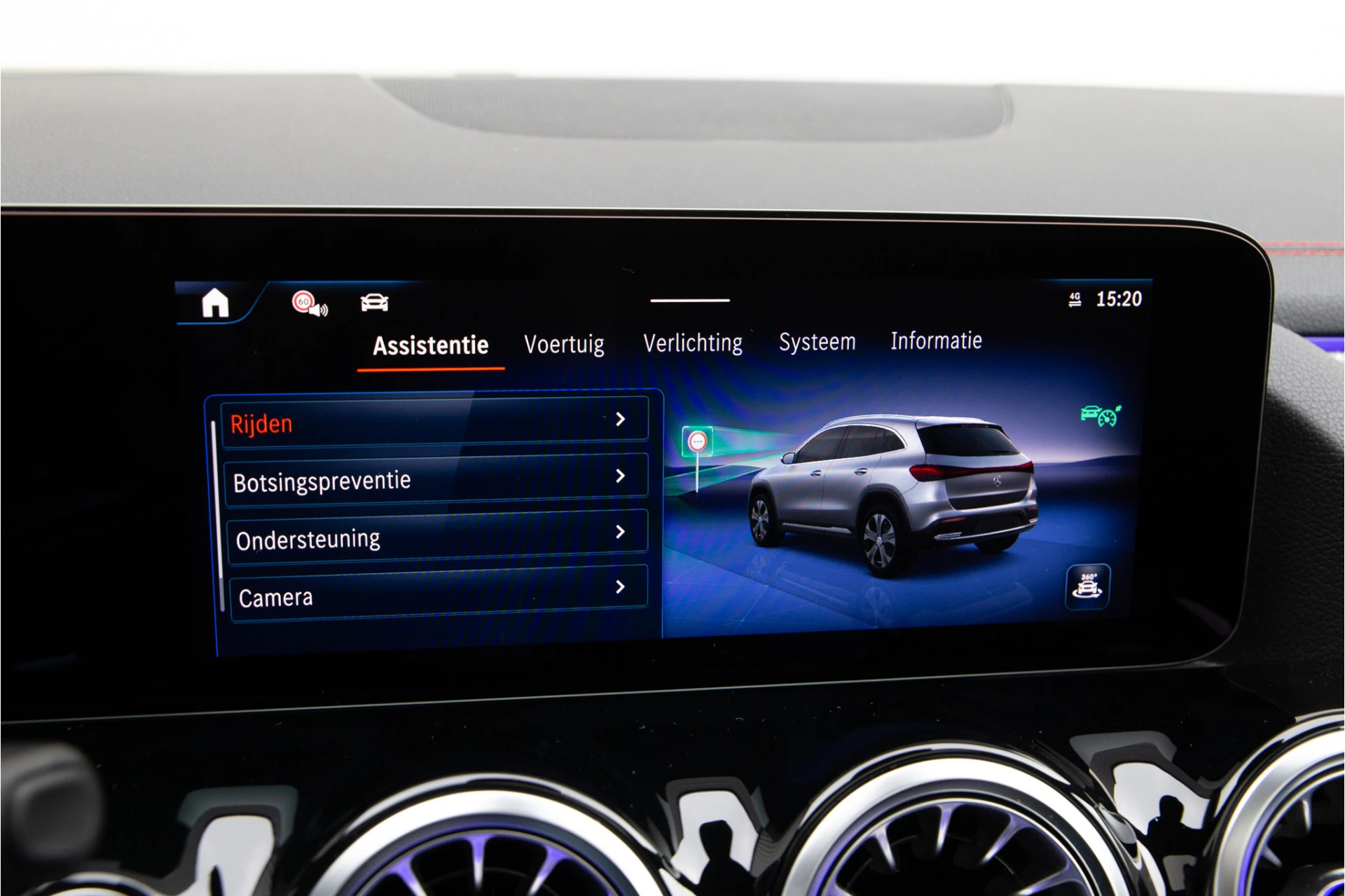 Hoofdafbeelding Mercedes-Benz EQA