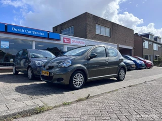 Hoofdafbeelding Toyota Aygo Toyota Aygo 1.0 Aspiration Green | 12 MAANDEN BOVAG-GARANTIE