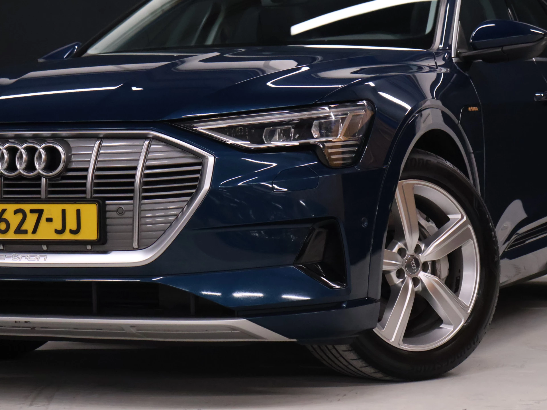 Hoofdafbeelding Audi e-tron