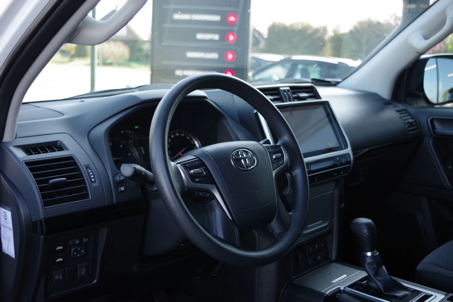 Hoofdafbeelding Toyota Land Cruiser