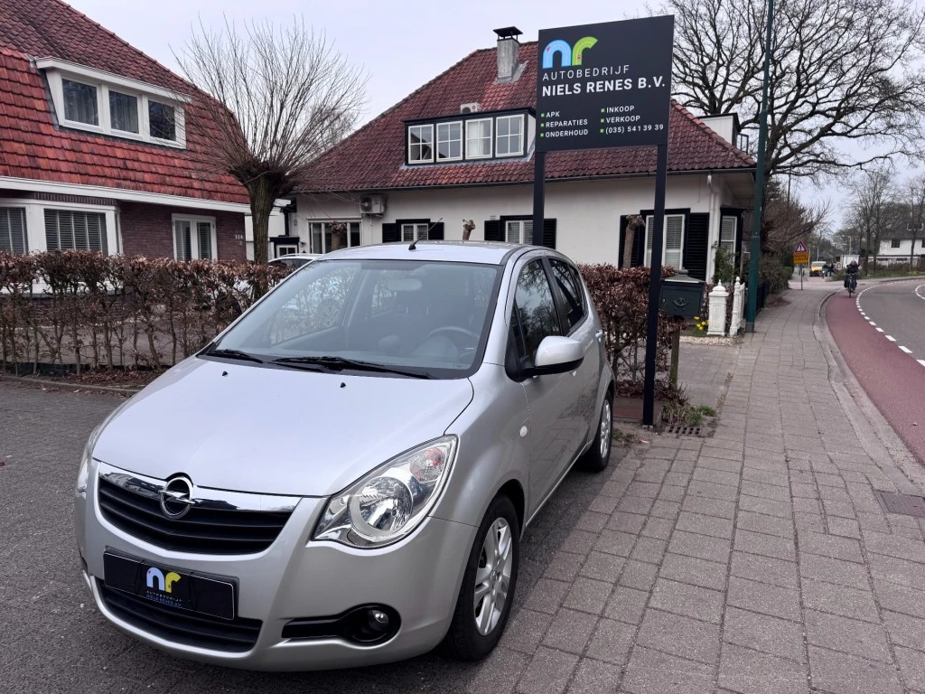 Hoofdafbeelding Opel Agila