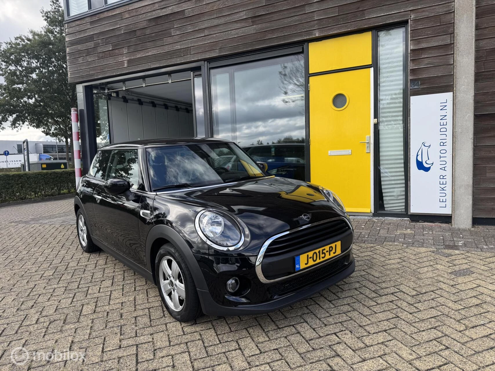 Hoofdafbeelding MINI One