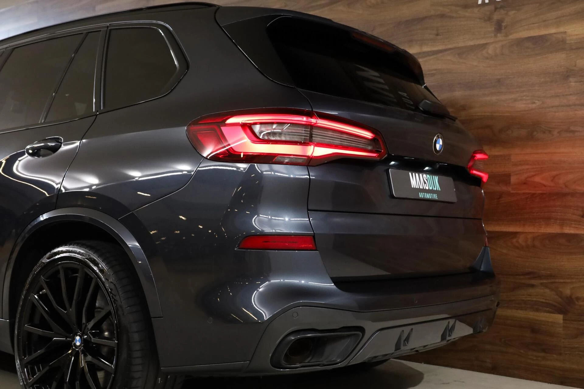 Hoofdafbeelding BMW X5