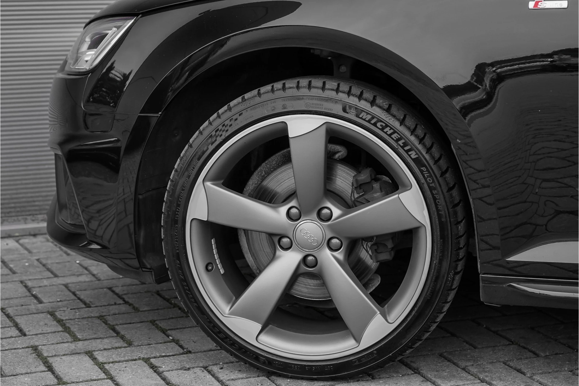 Hoofdafbeelding Audi A4