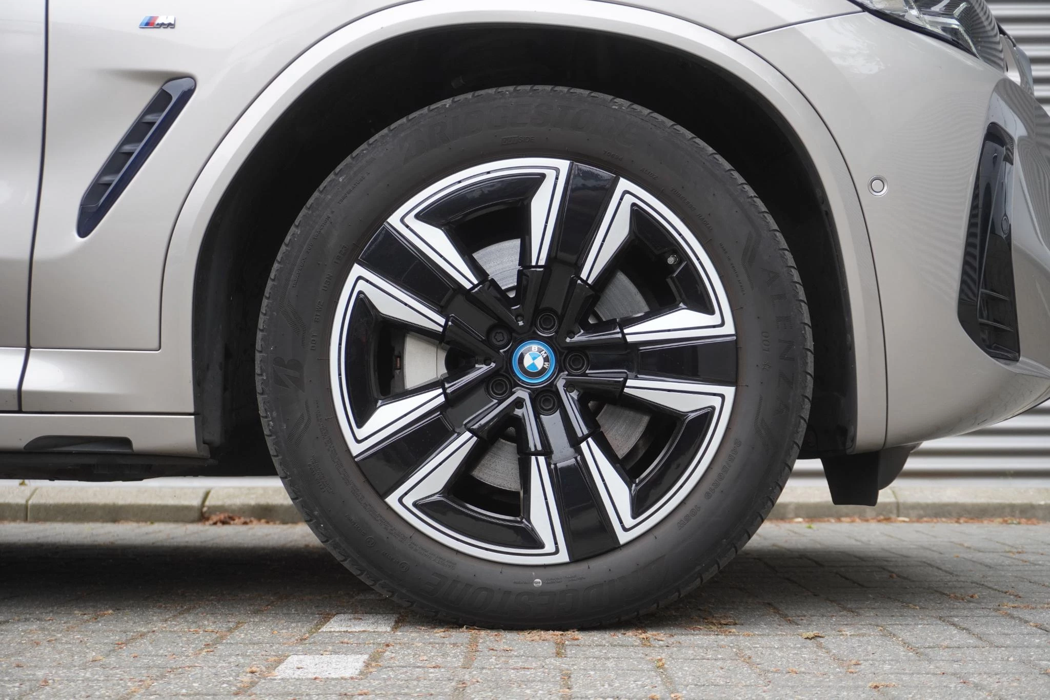 Hoofdafbeelding BMW iX3