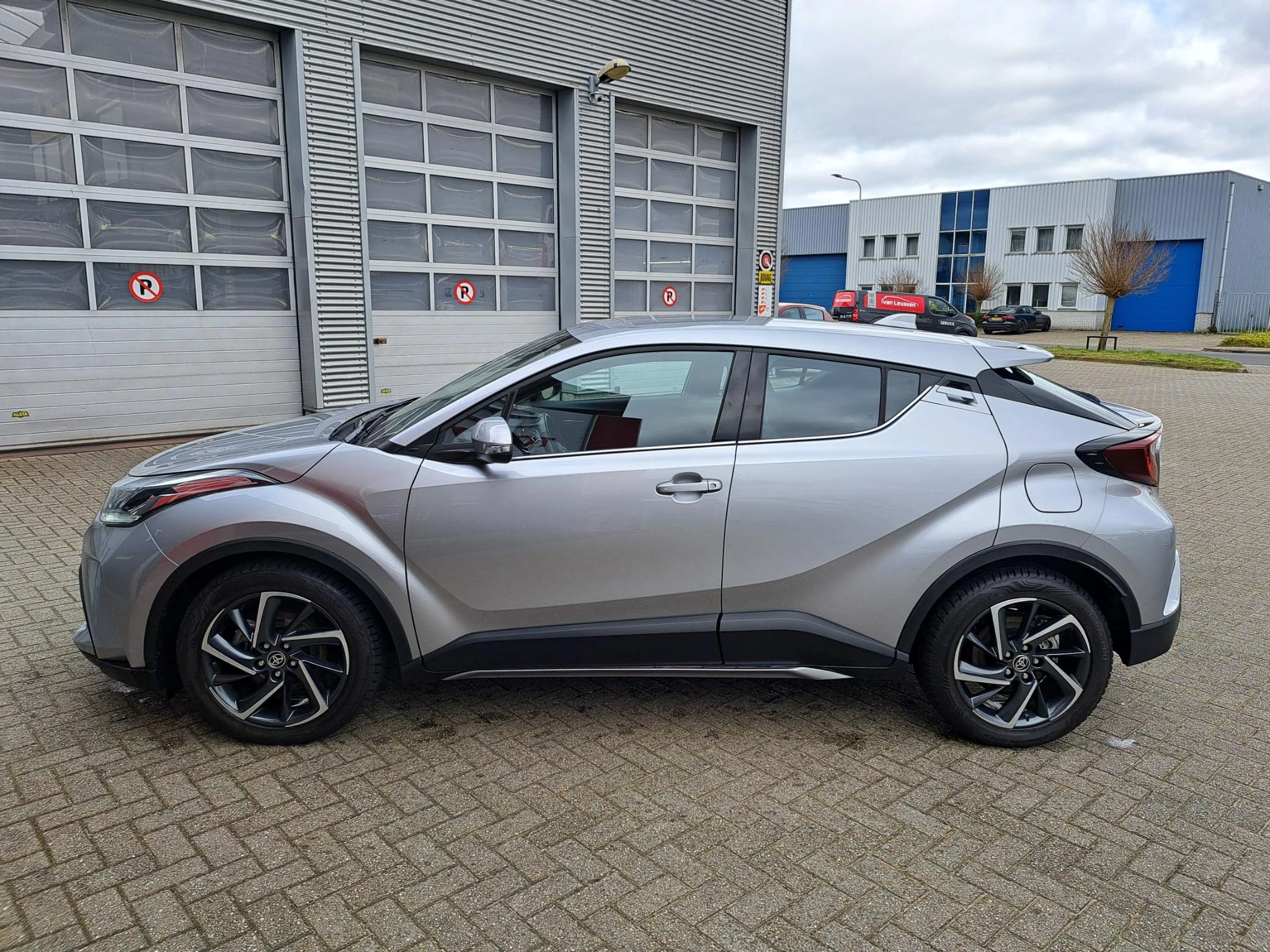 Hoofdafbeelding Toyota C-HR