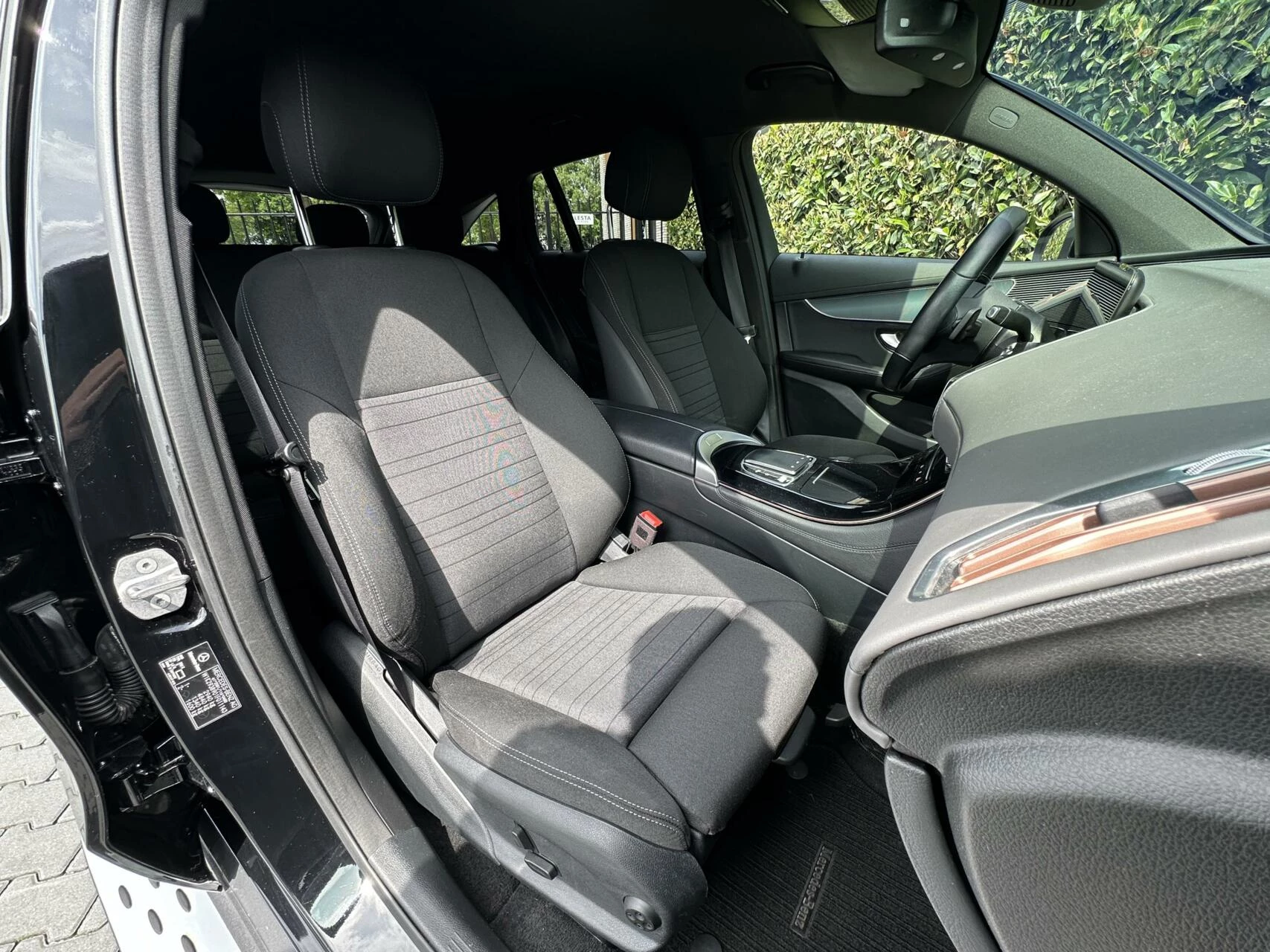 Hoofdafbeelding Mercedes-Benz EQC