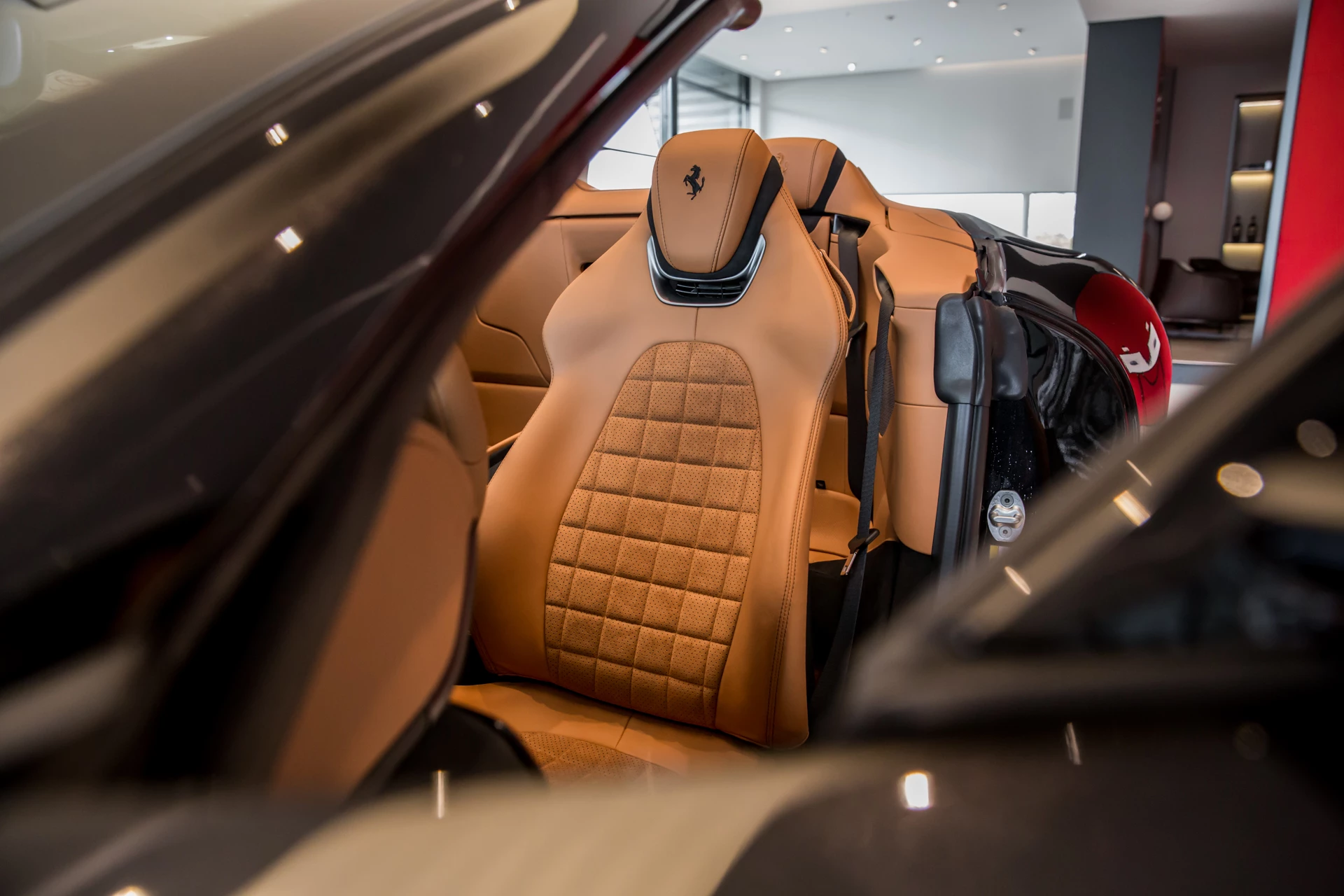 Hoofdafbeelding Ferrari Roma