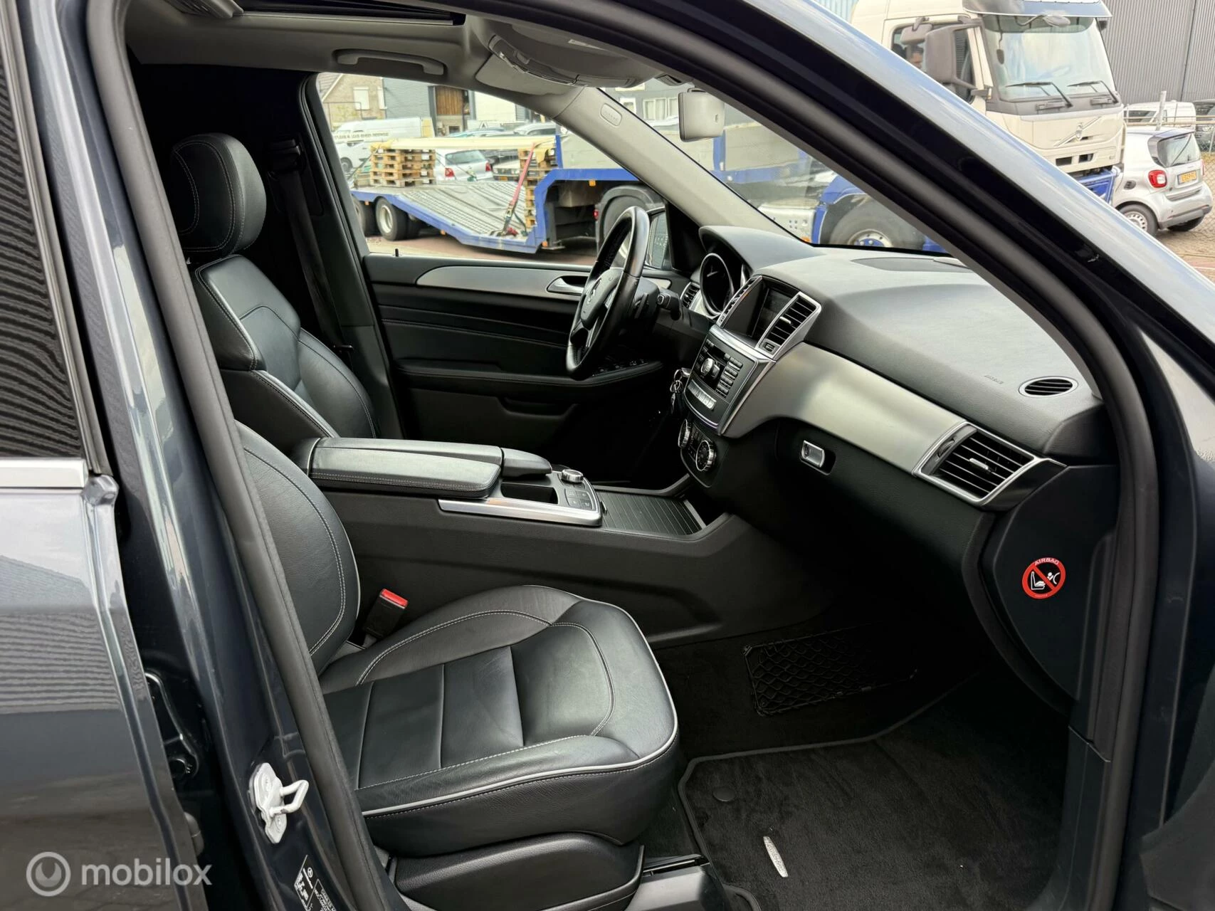 Hoofdafbeelding Mercedes-Benz M-Klasse
