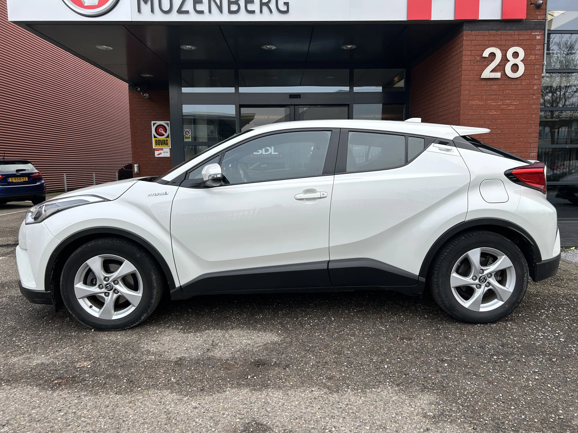 Hoofdafbeelding Toyota C-HR