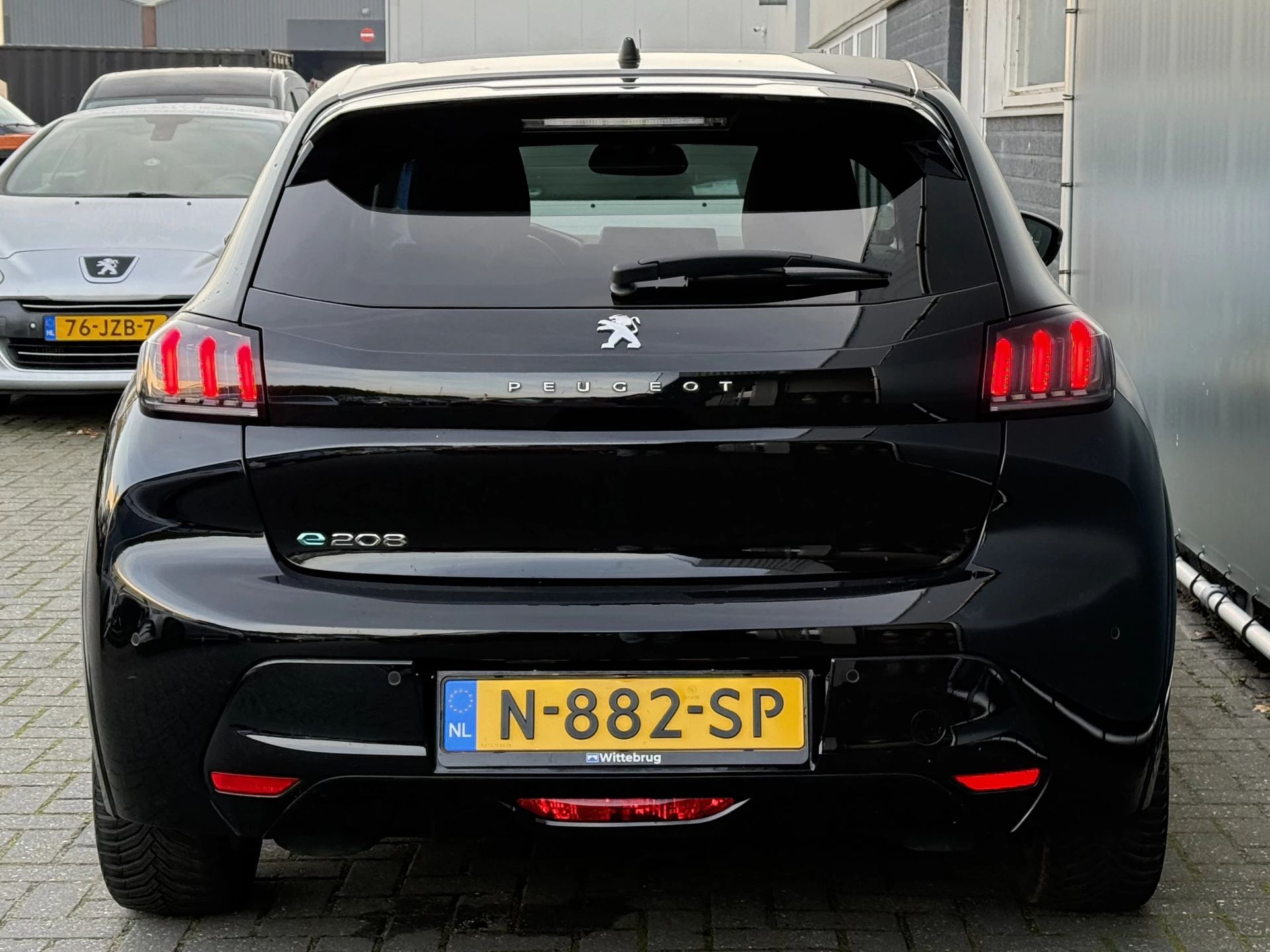 Hoofdafbeelding Peugeot e-208