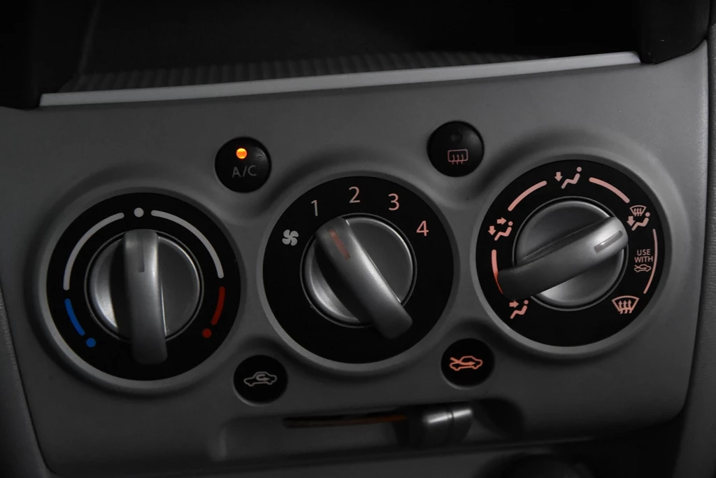 Hoofdafbeelding Nissan Pixo