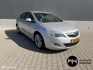 Opel Astra 1.4 Turbo Cosmo|NAVI|STOELVERW|NAP|LEDER|140PK