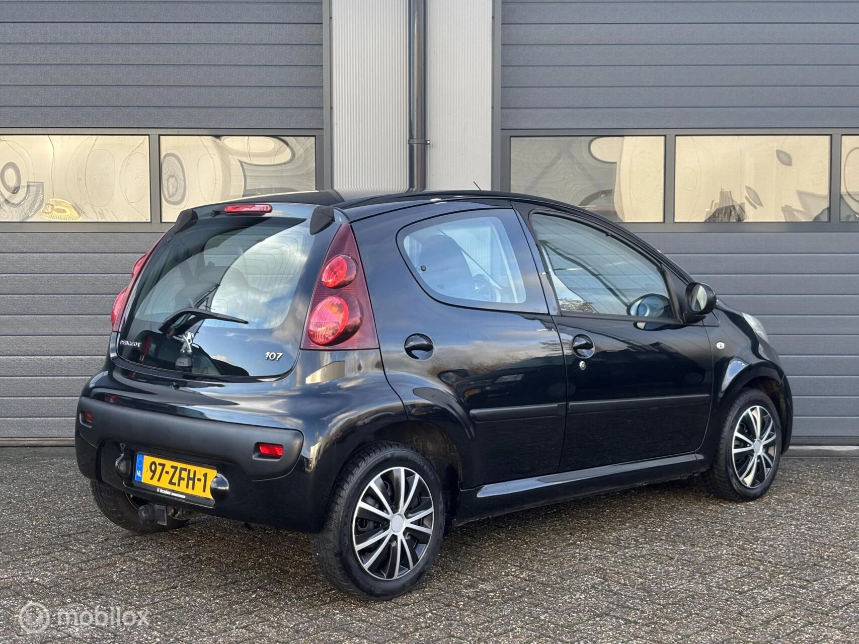 Hoofdafbeelding Peugeot 107